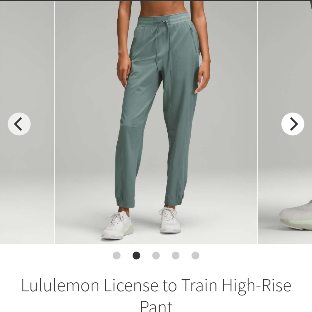 Lululemon License To Train High-Rise Pant In Medium Forest EUC
